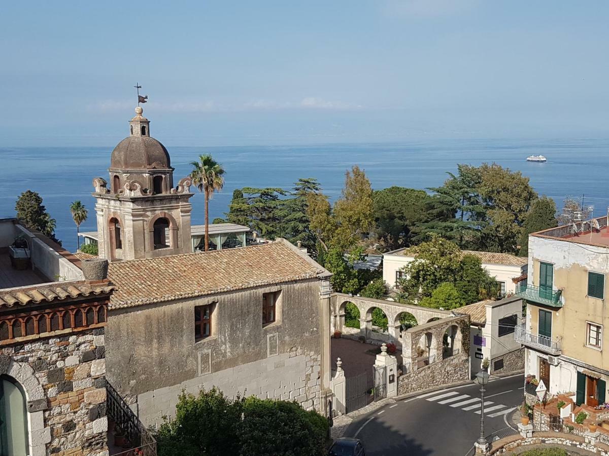 I Due Grifoni Studio Flat Taormina Exterior foto